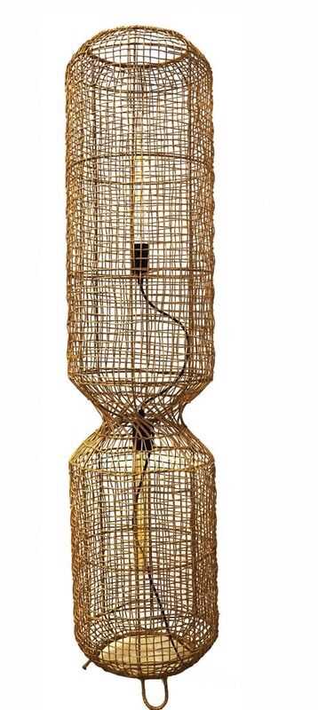 Cand pé 32*32*132H rattan 2 pontos luz