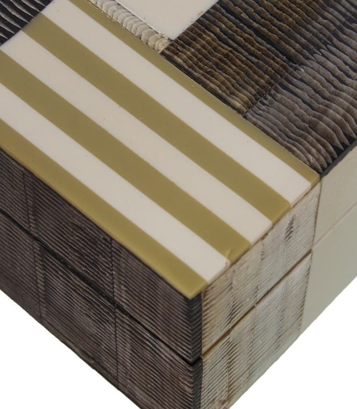 Cx resina riscas grds/peq cores