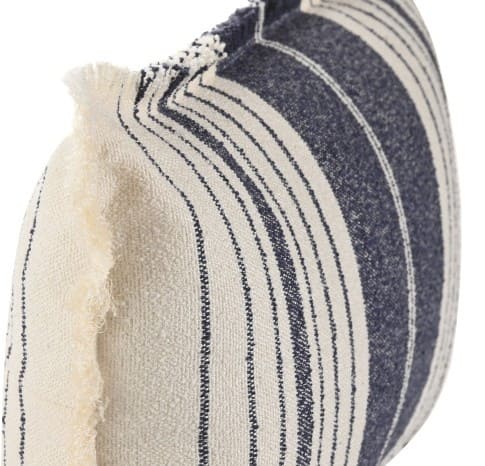 Almofada riscas 30*50  poliester s/enchimt