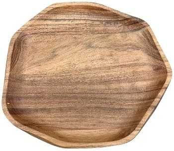 Prato/tabuleiro madeira 23*22*2,5cm irregular