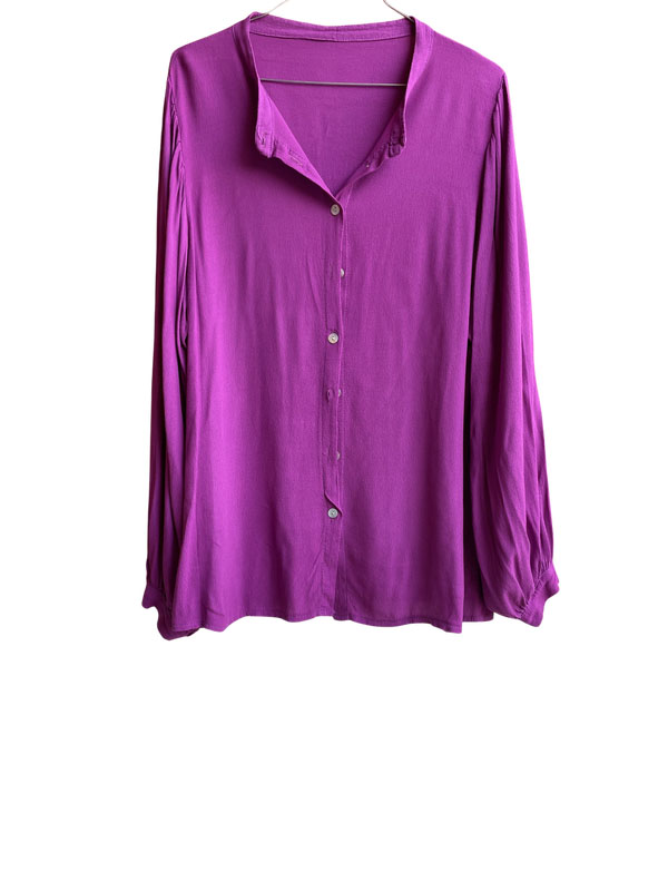Camisa púrpura