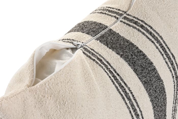 Almofada riscas 45*45  poliester s/enchimt